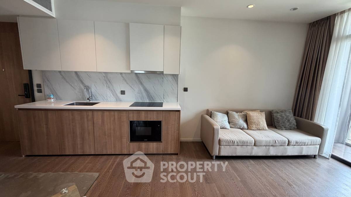 picture 2-BR Condo At Muniq Sukhumvit 23, MRT Sukhumvit 100m (ID 3078728) - 4/31