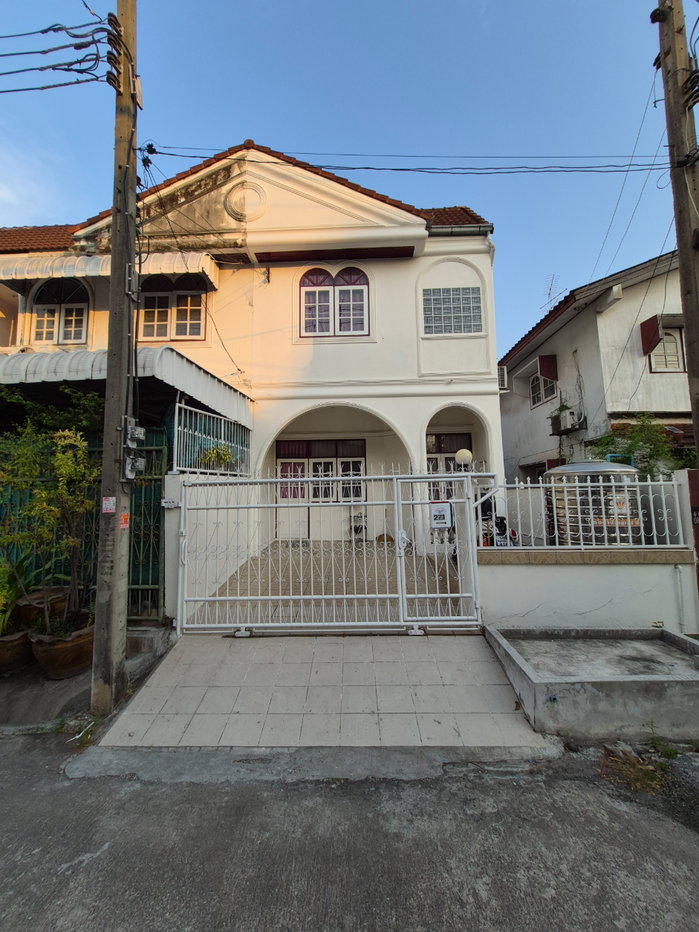 รูป บ้านรีโนเวทใหม่บางนา น่าอยู่มากๆใกล้ BTS บางนา - รูปที่ 13/13