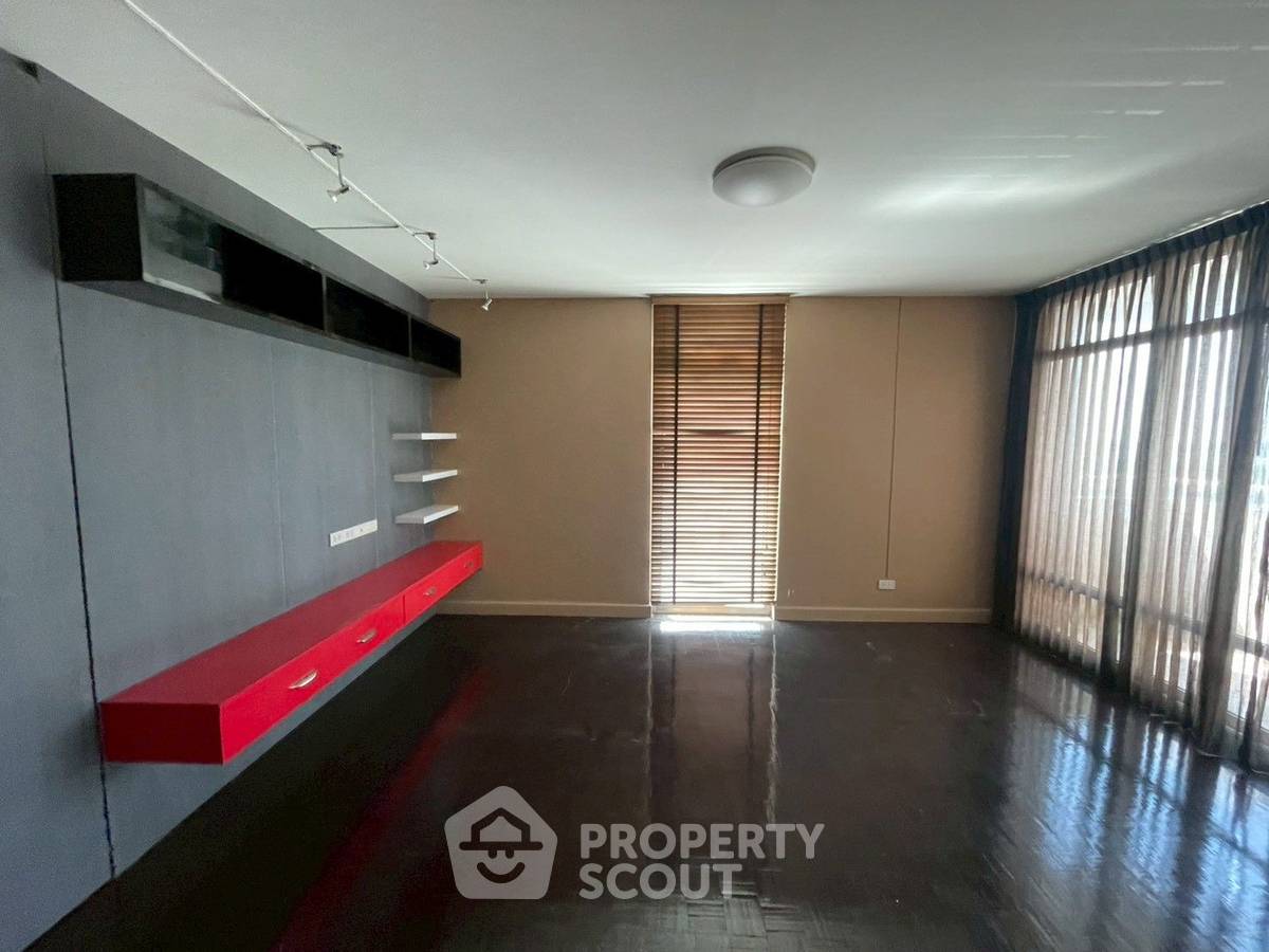 รูป คอนโด 2 ห้องนอน 90 ตร.ม. ชั้นสูง 26 ที่ ริเวียร่า คอนโดมิเนียม เมืองทองธานี ใกล้ บ้านใหม่ (ID 3078539) - รูปที่ 1/9