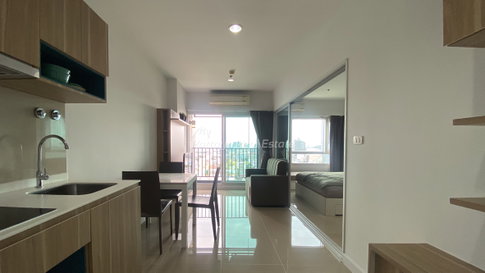 🛏️ 1 ห้องนอน - 🛁 1 ห้องน้ำ - 🏙️ Sea View - 🌏 ชื่อชาวต่างชาติ - 🏢 Centric Sea Pattaya - รหัส: CC79