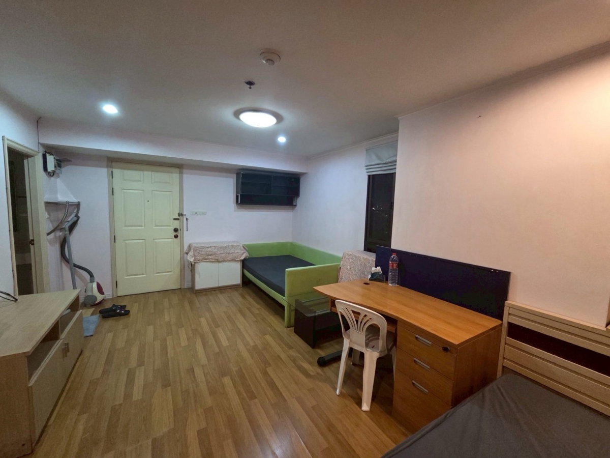 picture 🔥 Lowest price in the project! For Rent: Lumpini Place Ratchada-Thapra 🔥 💥 Beautiful unit, high floor, unobstructed view, - 2/7