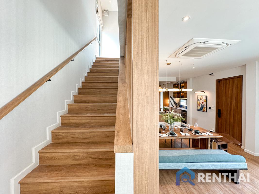 picture Lifestyle Luxury Villa  North Pattaya - 11/25