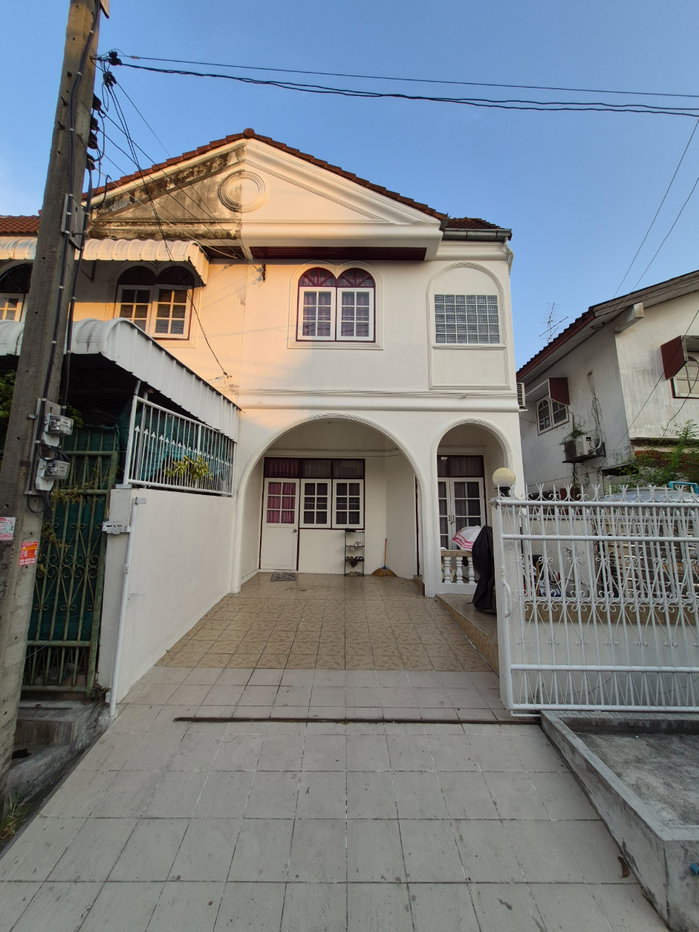 รูป บ้านรีโนเวทใหม่บางนา น่าอยู่มากๆใกล้ BTS บางนา - รูปที่ 8/13