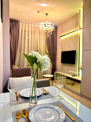 Condos for rent : 🔥 The Niche Pride Thonglor – Phetchaburi | Pool View | Separate Kitchen | Ready to Move In