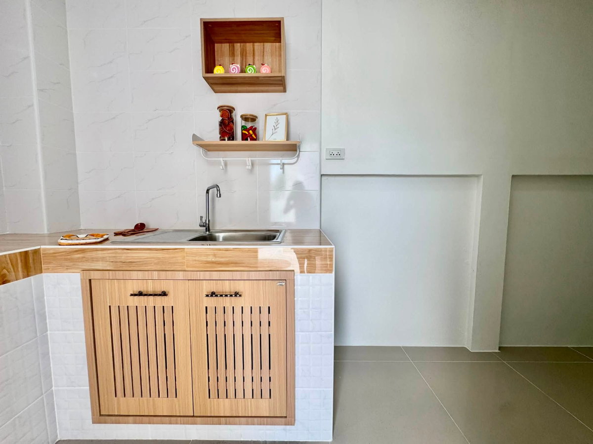 รูป ขายบ้านเดี่ยวรีโนเวทใหม่ สไตล์มินิมอล ม.คลาสสิคโฮม2 ไร่กล้วย ศรีราชา - รูปที่ 4/32