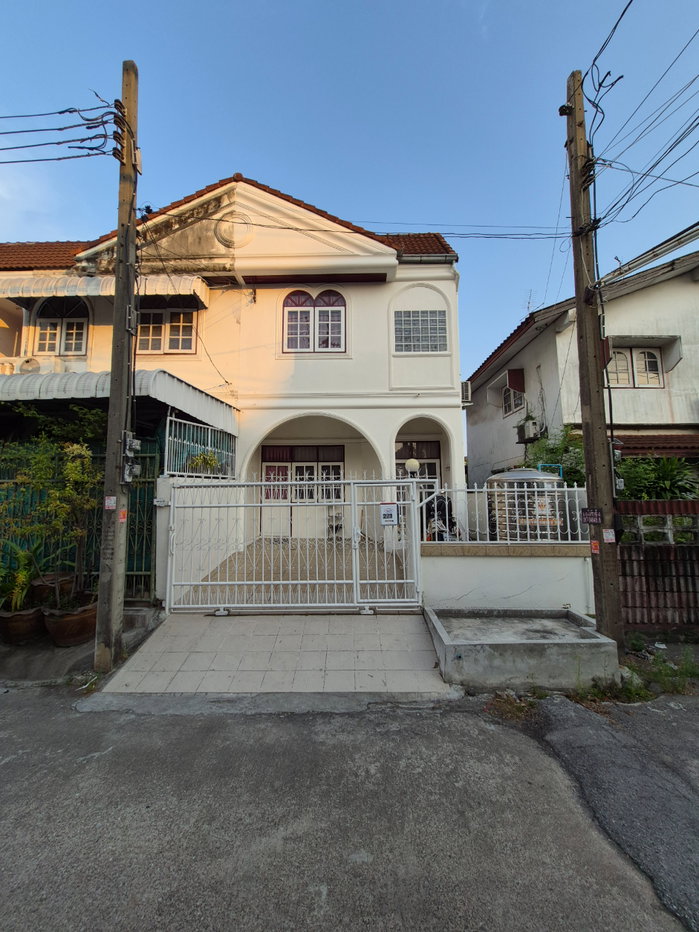 รูป บ้านรีโนเวทใหม่บางนา น่าอยู่มากๆใกล้ BTS บางนา - รูปที่ 10/13