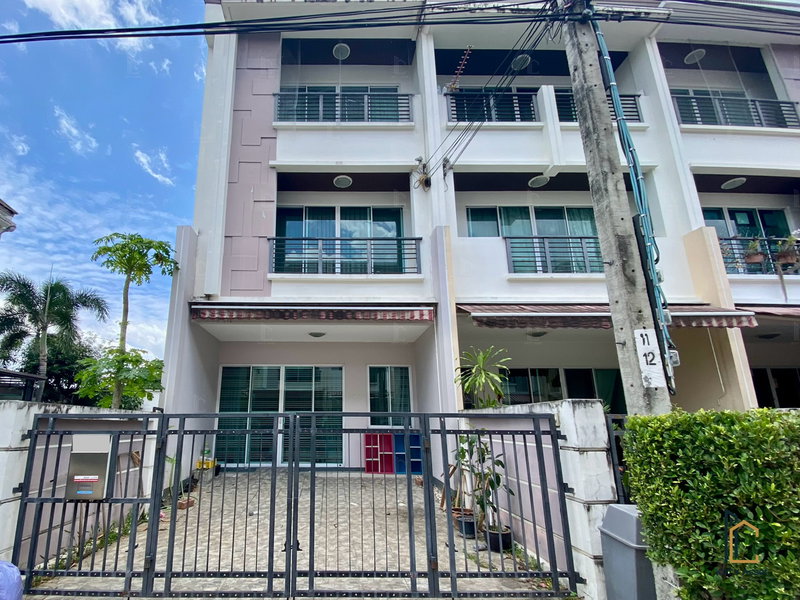 ทาวน์โฮมให้เช่า : 🔥แปลงมุม ให้เช่าด่วน!! 3b3b A 30k - Baan Klang Muang Sathorn-Taksin 2 📞Call 090 919 9898
