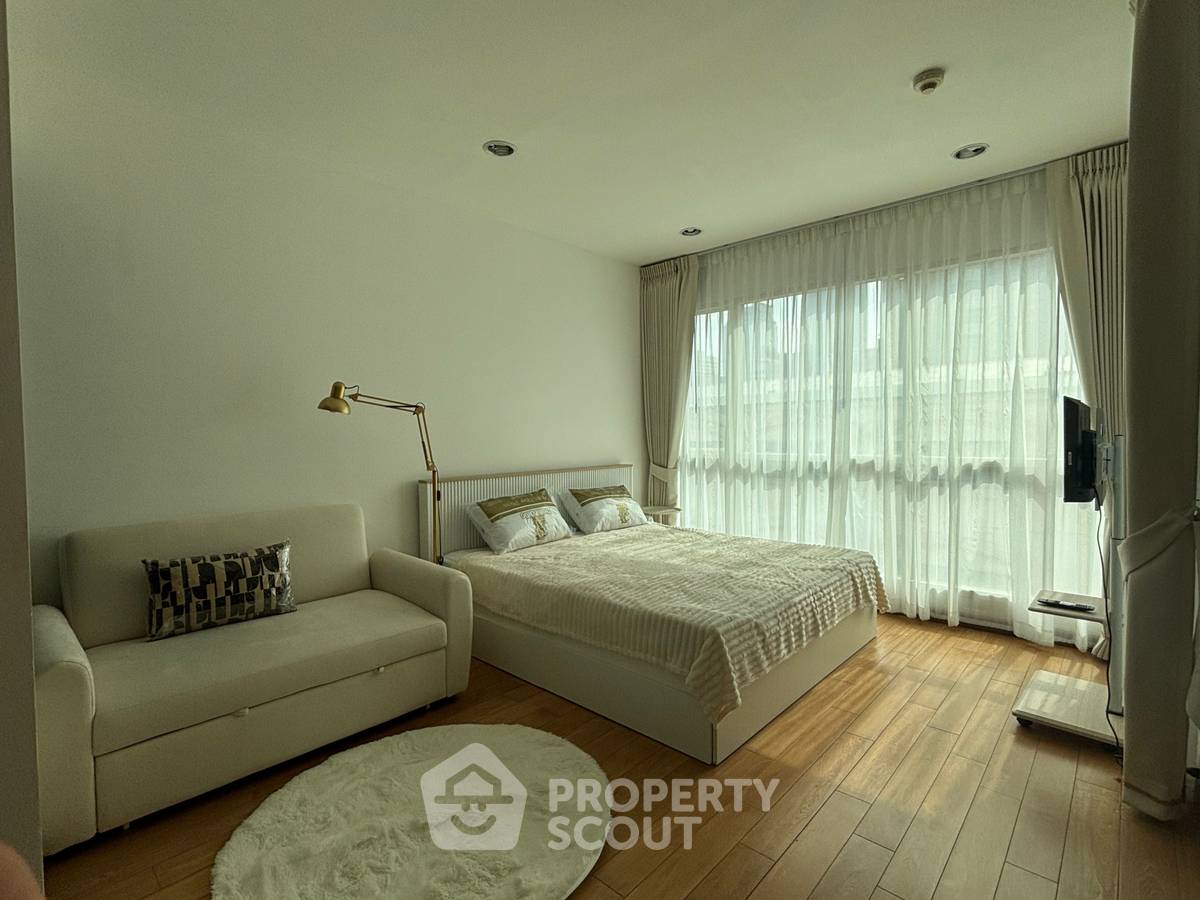 picture 1-BR Condo, The Address Chidlom, 6th Floor Near BTS Chit Lom (ID 2236877) - 1/7