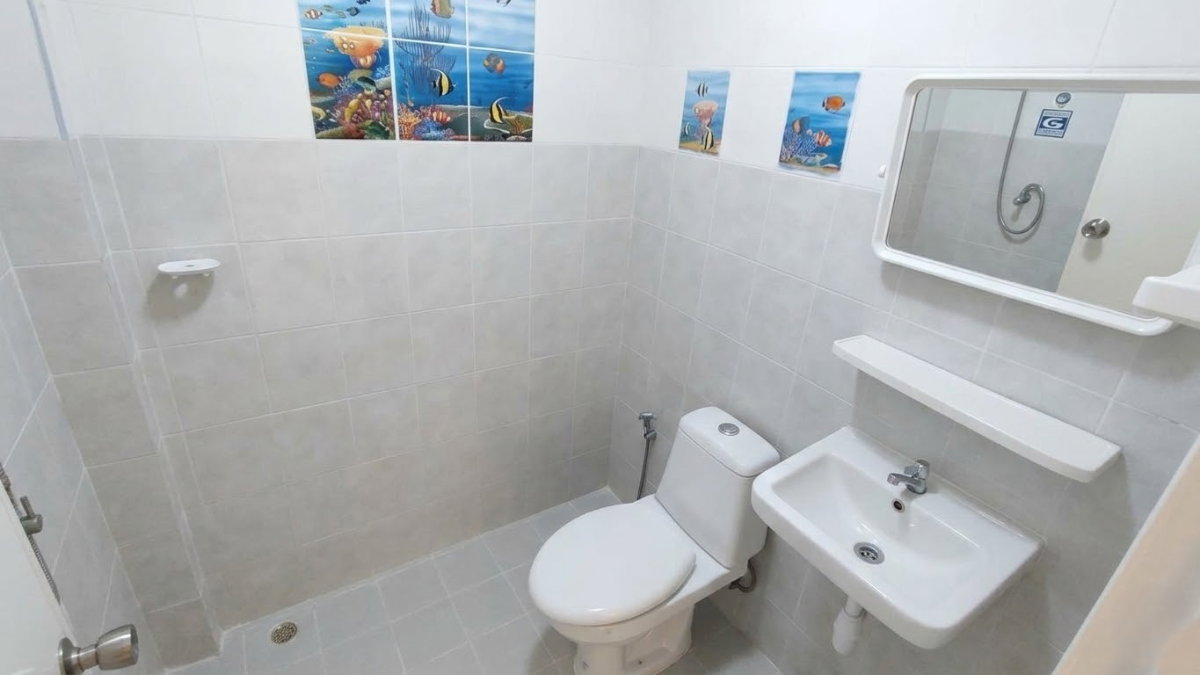 picture Urgent Sale! 2-Storey Townhouse in Chutima Phase 5 🔥 - 7/19