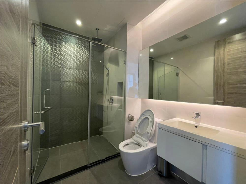 picture Available Now! 🥰✨ | 20,000 THB 📍 Mayfair Place Sukhumvit 50 — 500m to BTS On Nut 📱 Contact Line: katk03 - 7/10