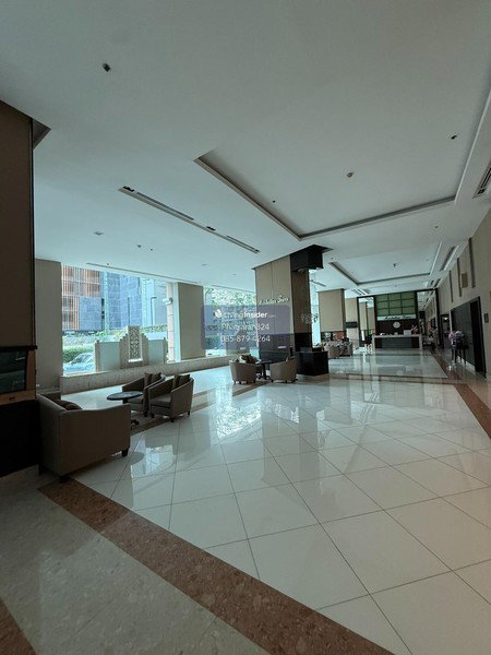 picture A046129 Baan Klang Krung Siam - Pathumwan - 1/5