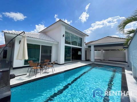 private pool villa at Pattaya Lagoon Resort