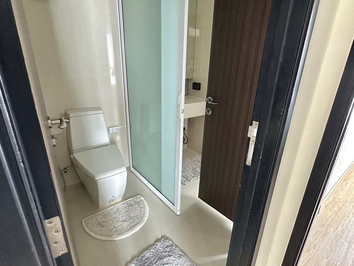 รูป  ปล่อยขายคอนโด ริทึ่ม สุขุมวิท 44/1 ชั้น 26 ขนาด 52.37 ตรม. 2 ห้องนอน ใกล้ บีทีเอสพระโขนง - รูปที่ 36/50