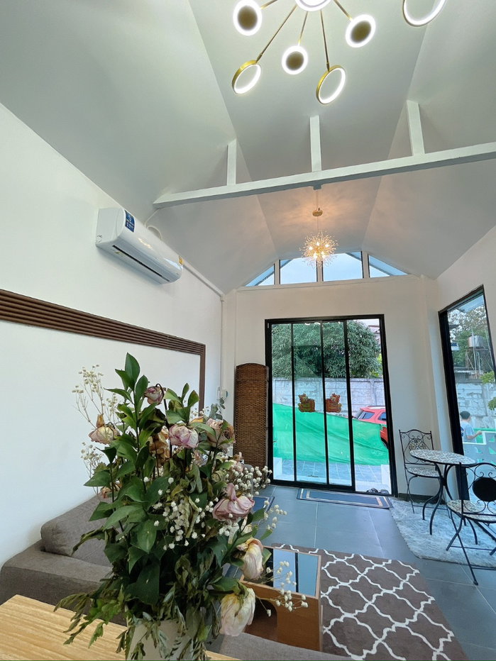 รูป  ให้เช่า Pool Villa 3 ชั้น สไตล์ Modern พร้อมสระว่ายน้ำส่วนตัว 9 ห้องนอน ทำเลศักยภาพ ใกล้ Big C ดอนจั่น เชียงใหม่  A5-V0027 - รูปที่ 5/15