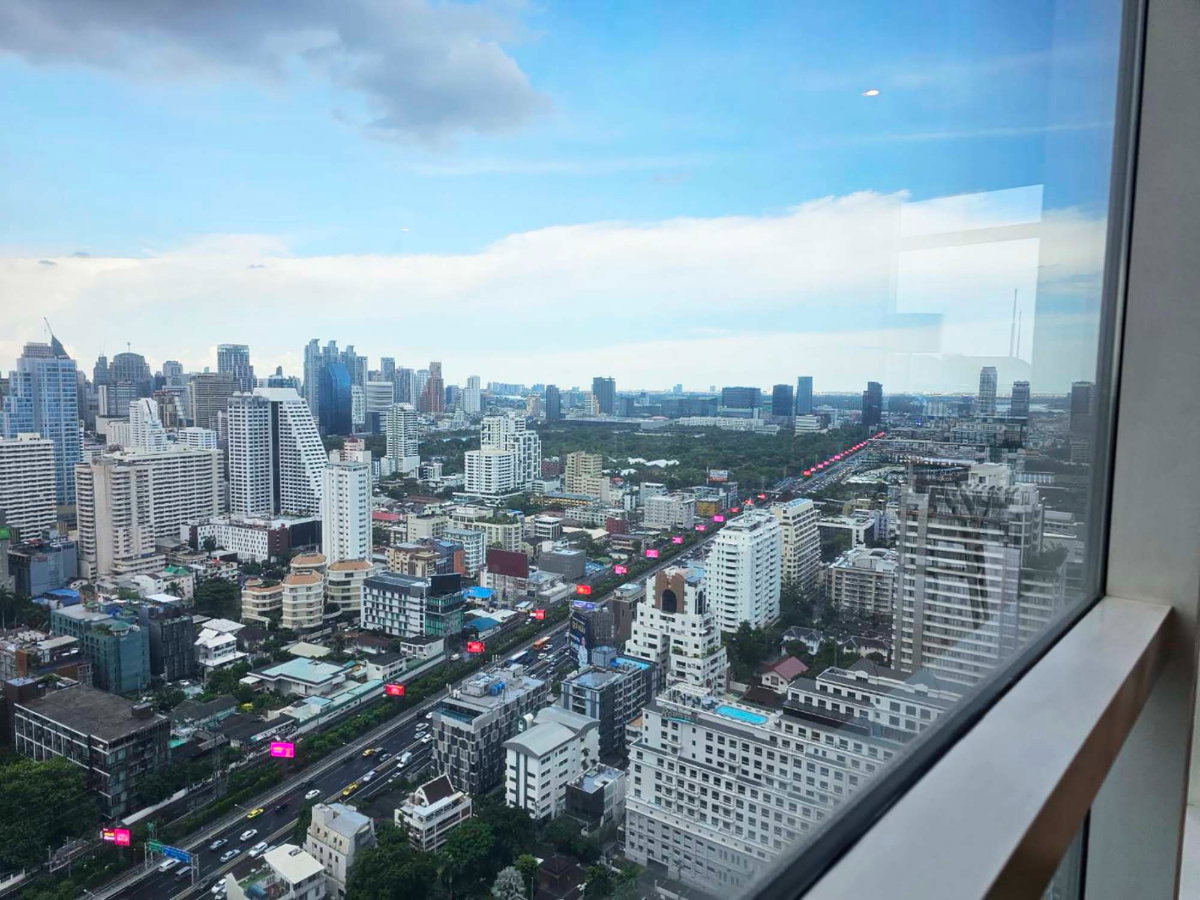 รูป RENT Athenee Residence BTS Ploenchit, 3 bedroom plus - รูปที่ 6/19