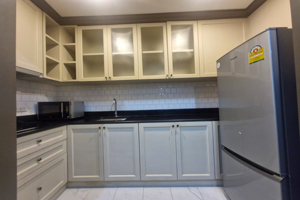 picture 🔥 For Rent !! 🔥 The Reserve Kasemsan 3, 2 bedroom, 1 bathroom, pool view !! Code C20250600082 furnished, ready to move in 📣📣 - 5/8
