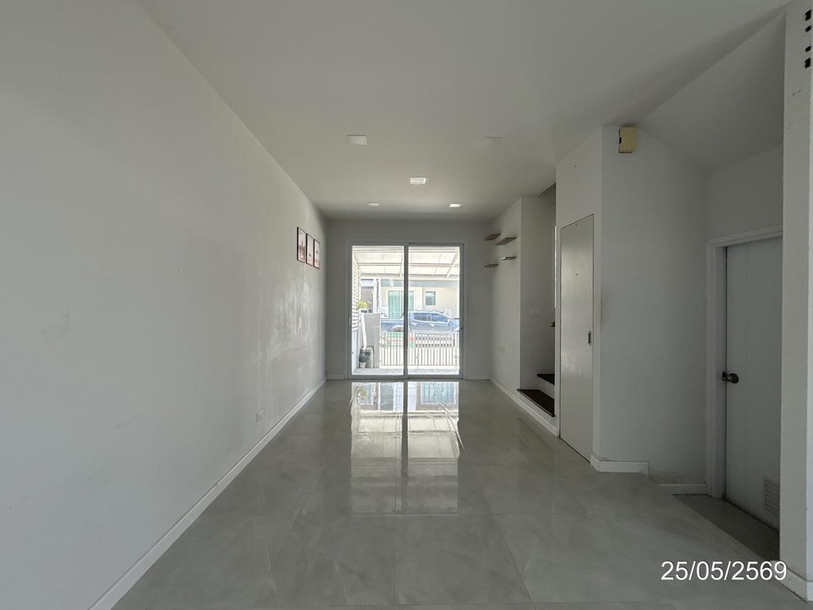 picture TOWN HOUSE 18.5 Sq.w. Bang Bo Samut Prakarn for 2.5M - 24/40