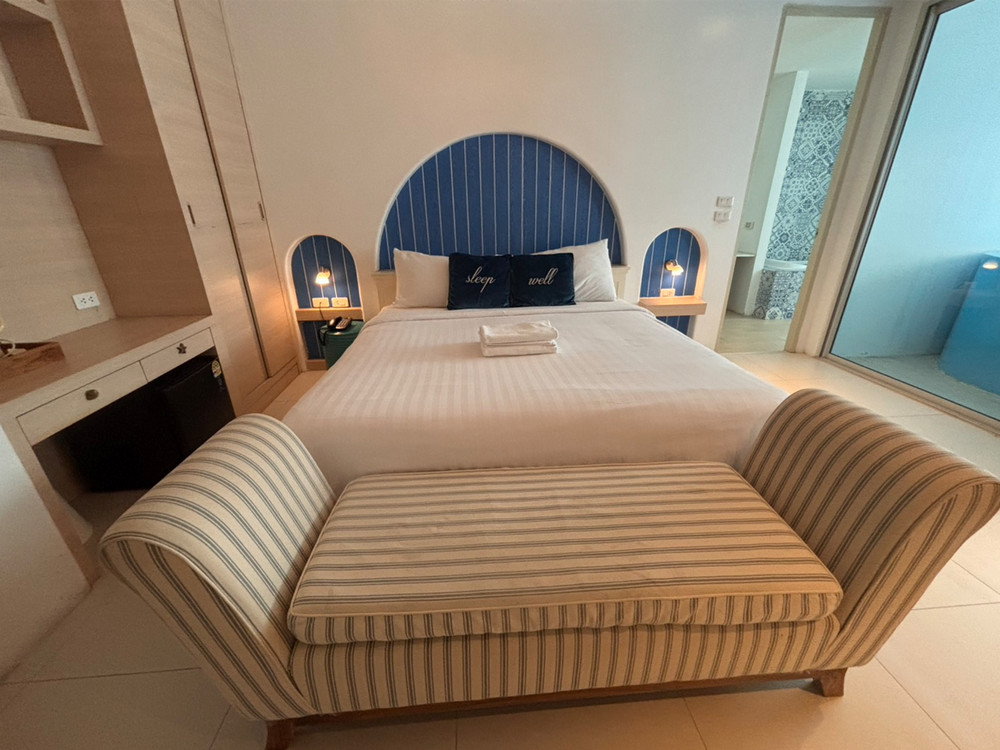 รูป Call : 081-561-5740 Costa Village Bangsaray ใกล้หาดบางเสร่ 34 ตารางเมตร 1 ห้องนอน ชั้น2 ตกแต่งครบ - รูปที่ 2/12