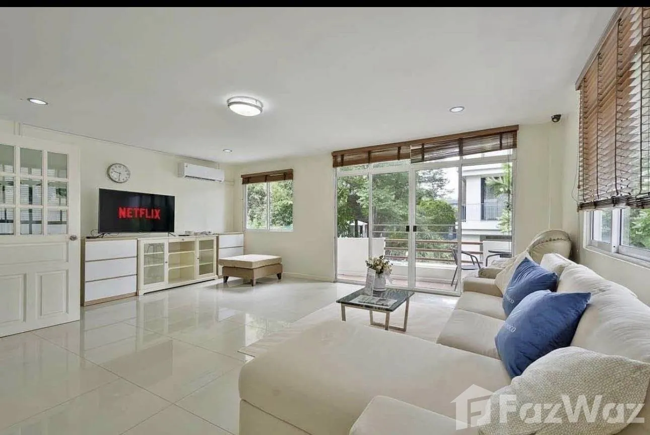 picture 5 Bedroom House for rent in Khlong Toei Nuea, Bangkok  6577013 - 1/19