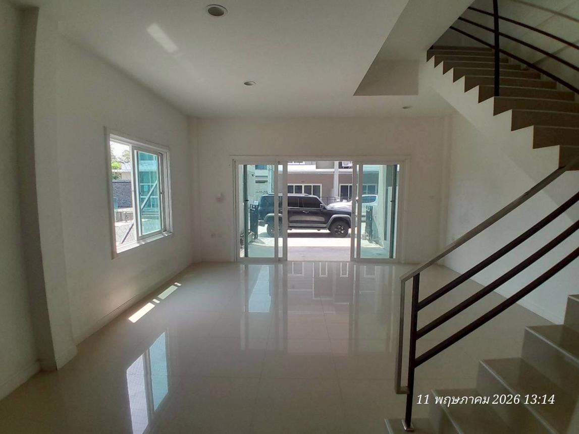 picture TOWN HOUSE 17.7 Sq.w. Khlong Sam Wa Bangkok for 2.6M - 16/28