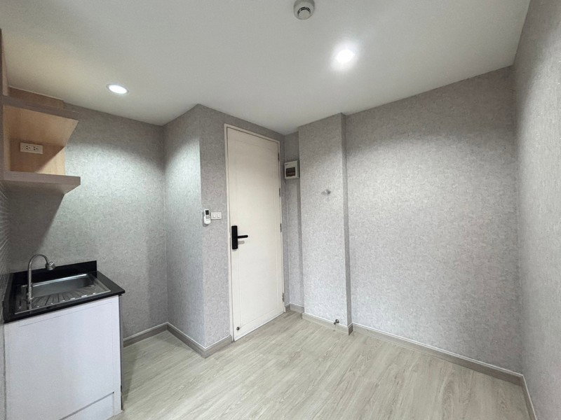 picture A046679 Anna Condo Bang Phlu - 6/8