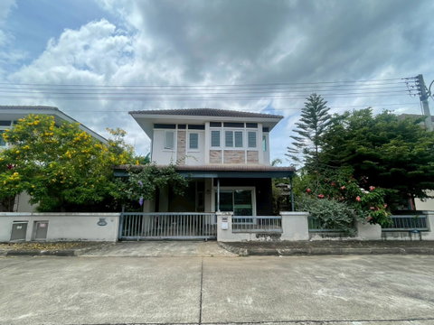 🏡 Detached House in Ornsirin 4