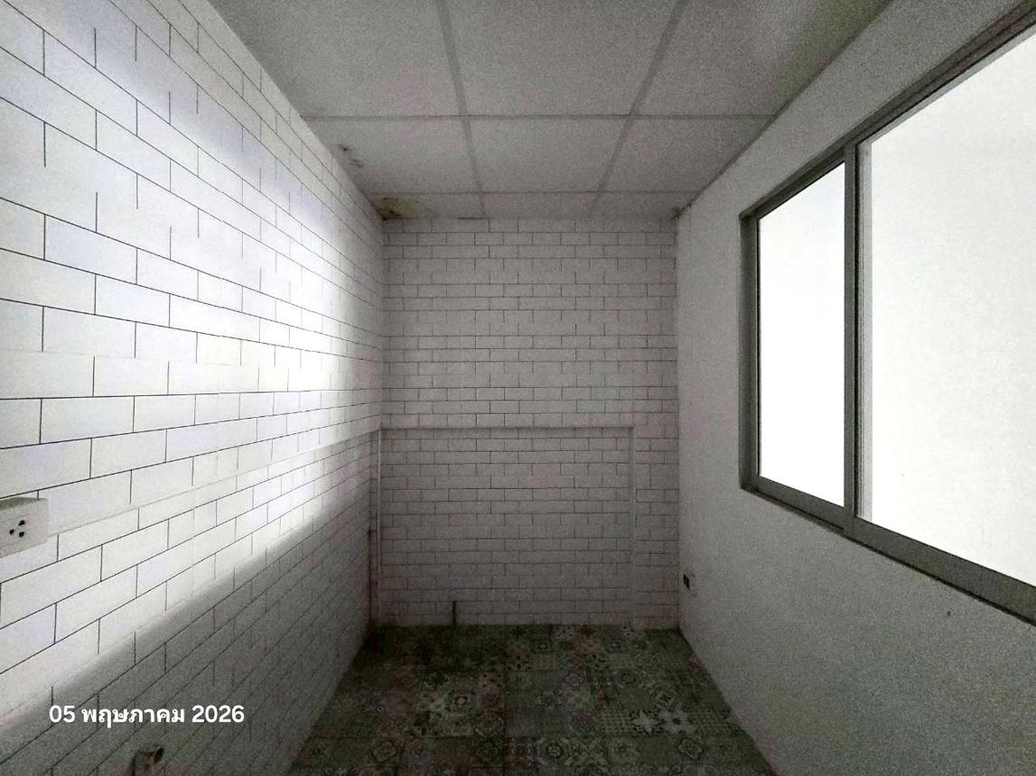 picture TOWN HOUSE 18.9 Sq.w. Lam Luk Ka Pathumthani for 1.9M - 24/40