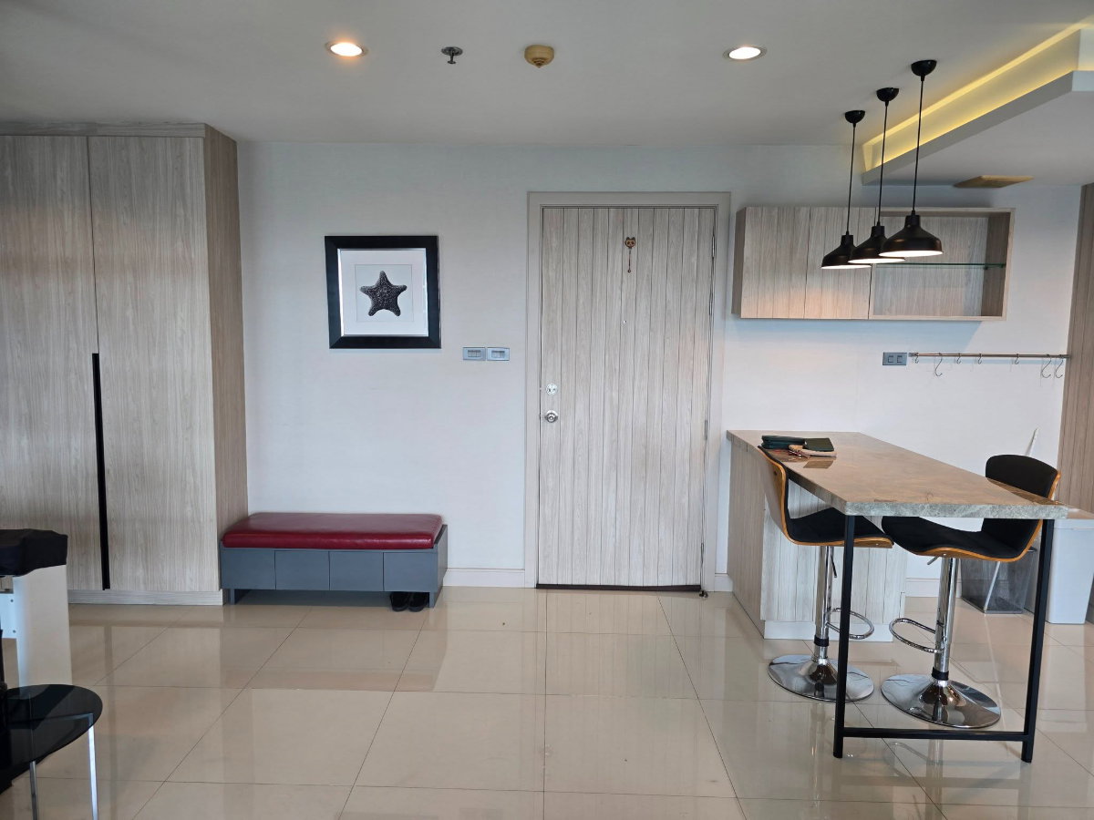 picture Lumpini Place Rama4-Kluaynamthai 58 Sqm Condo for rent - 9/14