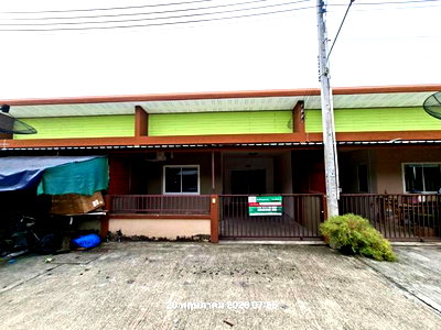 Townhouses for sale Hemaraj Chonburi Industrial Estate : TOWN HOUSE 19.6 Sq.w. Pluak Daeng Rayong for 1.4M