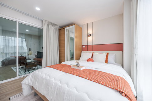 The Tropical Condominium | 🚆 Conveniently located near BTS On Nut, BTS Bang Chak, and BTS Punnawithi.
