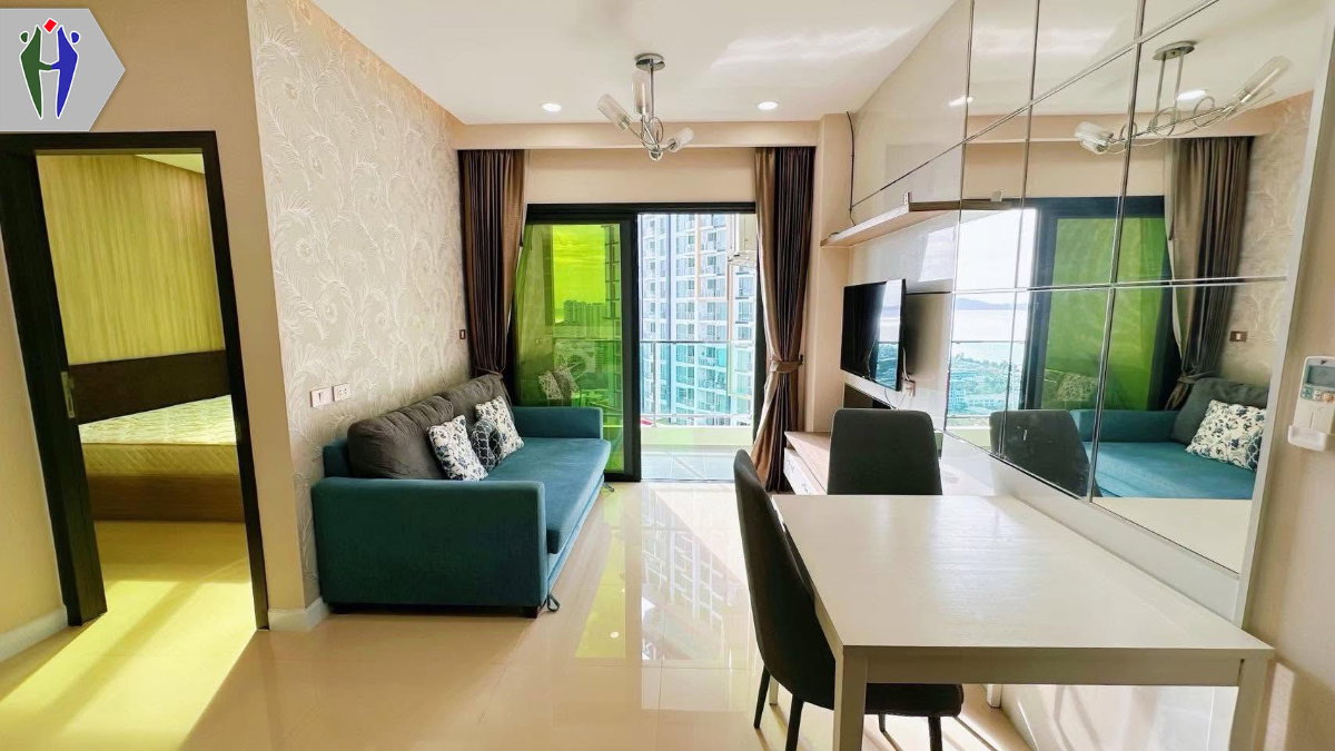 picture Condo for rent, Dusit Grand View , walk to the beach 5 minutes - 3/8