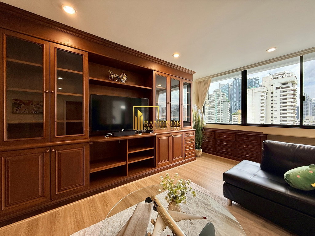 picture Sukhumvit Casa - Spacious 2 Bed Condo For Rent in Nana - BR60064CD - 3/31