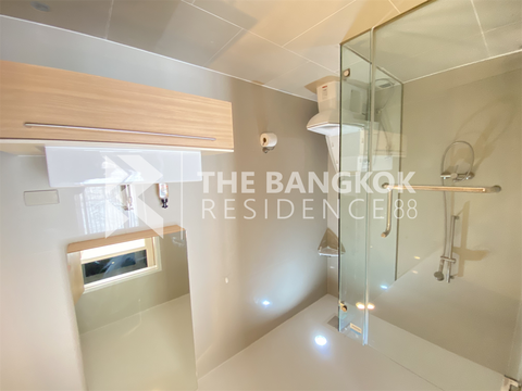 The Issara Ladprao Special unit at an attractive price