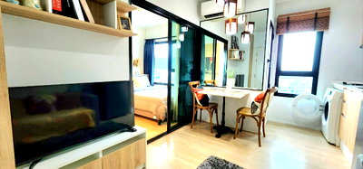 Condos for rent : Escent Condo for rent, next to Central Festival. 24 sq.m., 14th floor, Doi Suthep view.