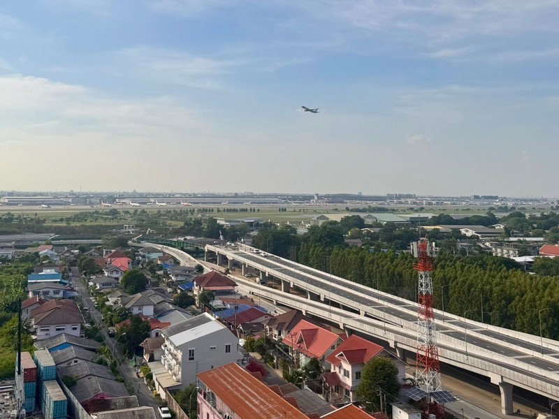 picture A047468 SO Origin Phahol 69 Station - 7/8