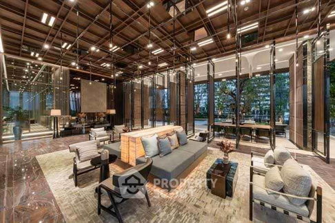 Well-Priced 1-BR 40 Sqm Condo At Rhythm Ekkamai Estate, BTS Thong Lor (ID 3048672)