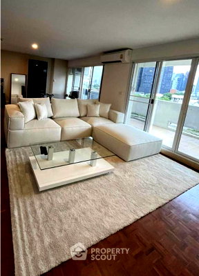 Condos for sale : 84 Sqm 1-BR Condo For Sale At Baan Sukhumvit, BTS Thong Lor (ID 3079454)
