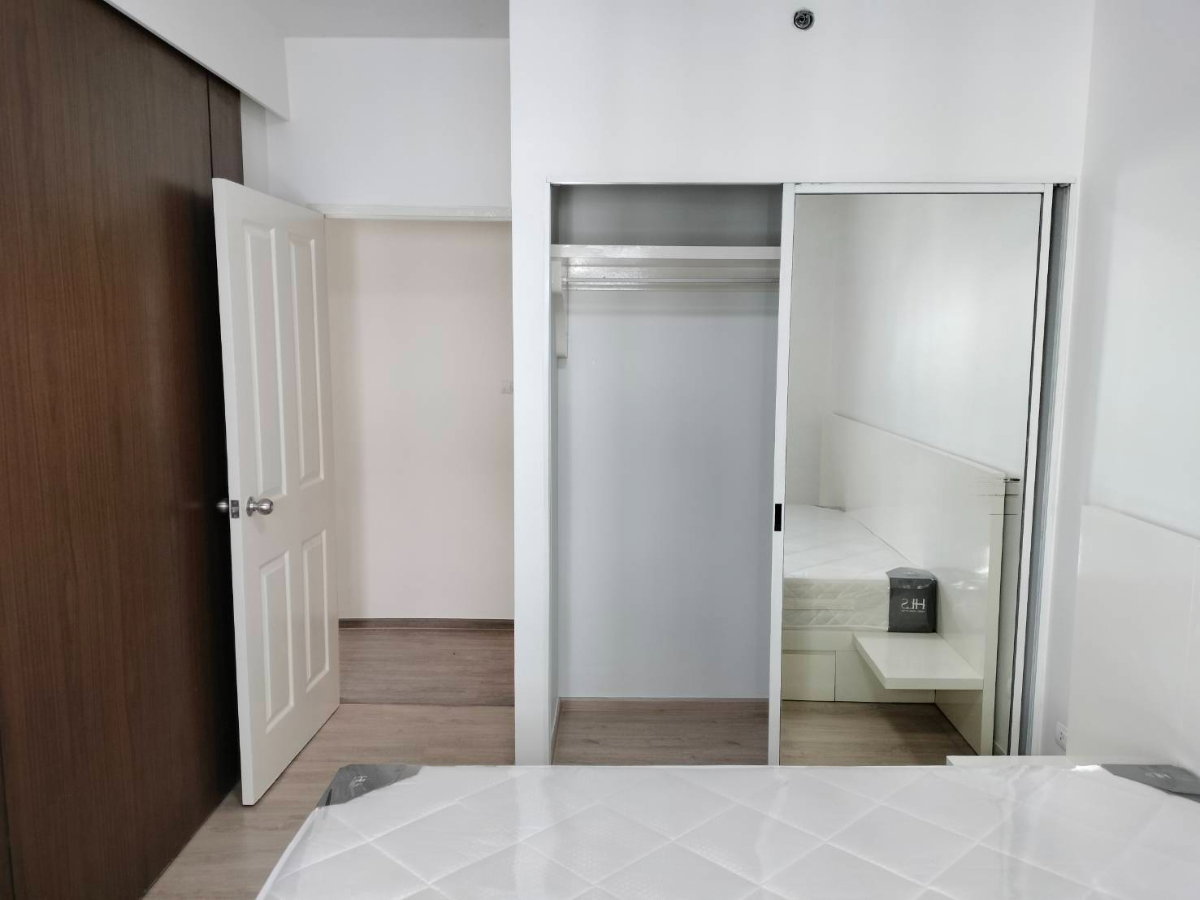 picture For Rent A Space Asoke-Ratchada  Near MRT Rama 9 - 3/11