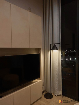 The Crest Park Residences near MRT Phahonyothin Station Move-in Ready, Just Bring Your Bags