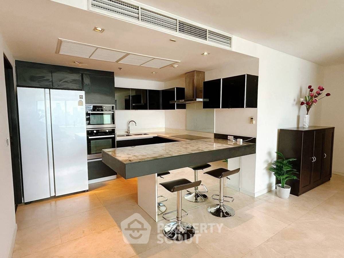 picture Well-Located 3-BR Condo at Eight Thonglor Residence, BTS Thong Lo (ID 3080214) - 8/10
