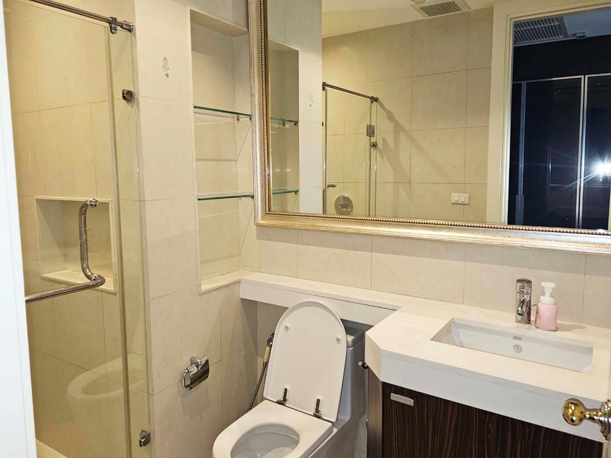 รูป RENT Athenee Residence BTS Ploenchit, 3 bedroom plus - รูปที่ 15/19
