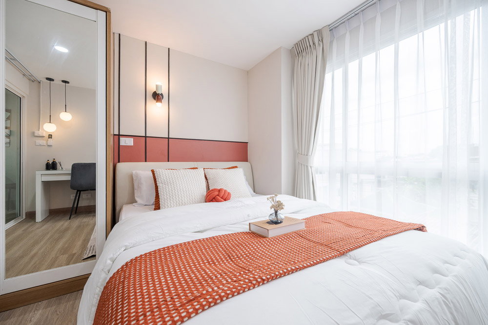 picture The Tropical Condominium | 🚆 Conveniently located near BTS On Nut, BTS Bang Chak, and BTS Punnawithi. - 2/15