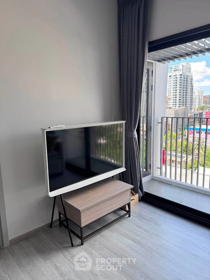 รูป คอนโด 1 ห้องนอน ที่ XT Ekkamai ขนาด 31 ตร.ม. ชั้น 8 ใกล้ BTS ทองหล่อ (ID 3079892) - รูปที่ 2/7