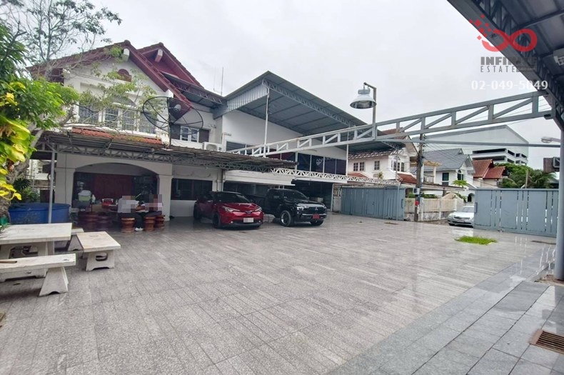 รูป ขายบ้านเดี่ยว 116 ตร.ว. สุขุมวิท 105 หมู่บ้านลาซาลนิเวศน์ ซอยลาซาล 22 ใกล้ BTS แบริ่ง - รูปที่ 2/12