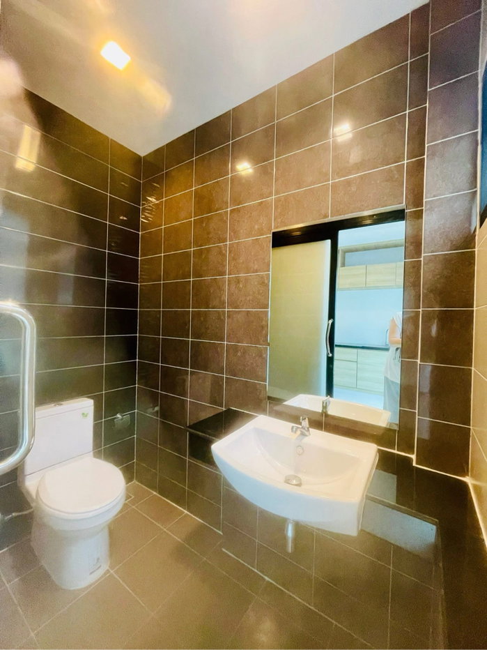 picture Best price Sales townhome khonkaen - 9/12