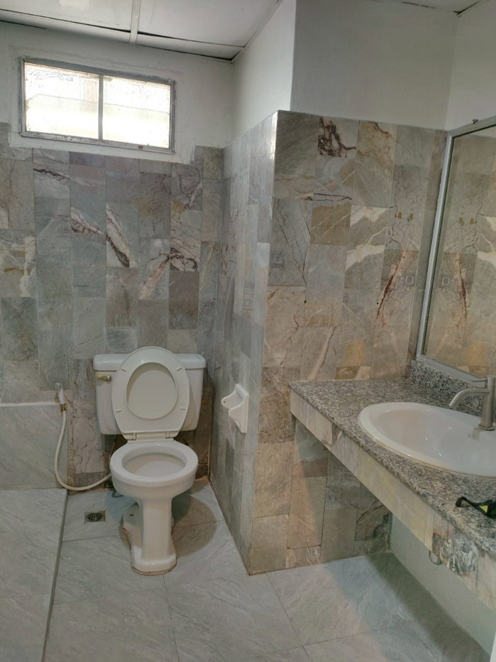 รูป นิรันดร์เรซิเดนซ์ 3 ราม 2 ห้องสวย 3,800-4000 บาท ไฟหลวง - รูปที่ 6/7