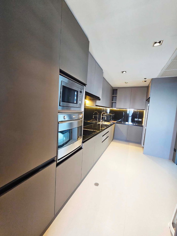 รูป RENT Athenee Residence BTS Ploenchit, 3 bedroom plus - รูปที่ 4/19