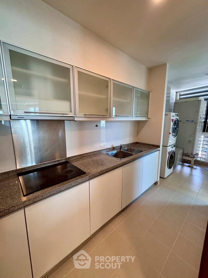 รูป คอนโด 3 ห้องนอน ขนาด 193 ตร.ม. Millennium Residence @ Sukhumvit ใกล้ BTS อโศก (ID 3080800) - รูปที่ 10/18