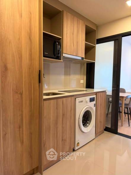 รูป คอนโด 1 ห้องนอน ชั้น 10 ที่ The Base Urban Rama 9 ใกล้ MRT พระราม 9 (ID 3080574) - รูปที่ 3/9