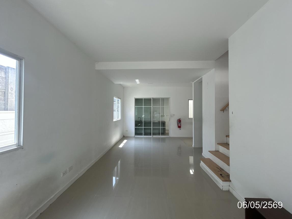picture TOWN HOUSE 24.6 Sq.w. Muang Samut Prakarn Samut Prakarn for 2.5M - 20/38